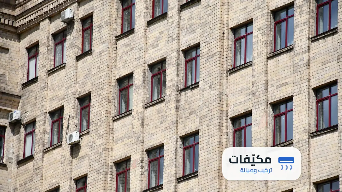 فني تصليح مكيفات