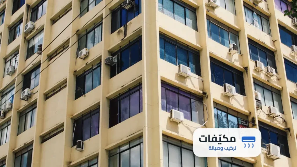 تنظيف فلتر المكيف الشباك